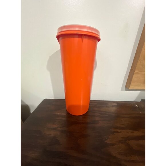 Lot of 3 Tupperware containers w/lids; 262-14, 1243-1, 892-1 - Picture 12 of 14